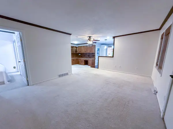 1113 State, Ellsworth, KS 67439