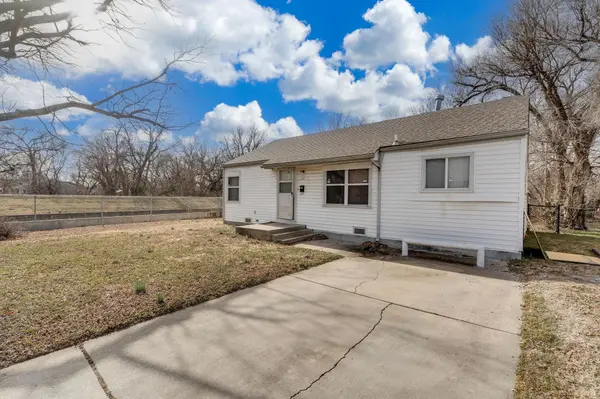 701 N Spruce St, Wichita, KS 67214