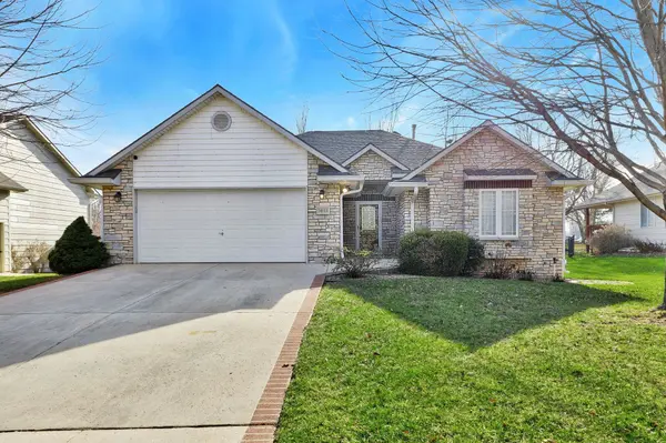 14113 Valley Hi Rd, Wichita, KS 67235