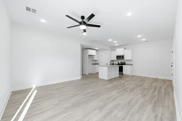 602 Briarbrook Ln, Park City, KS 67147-8955