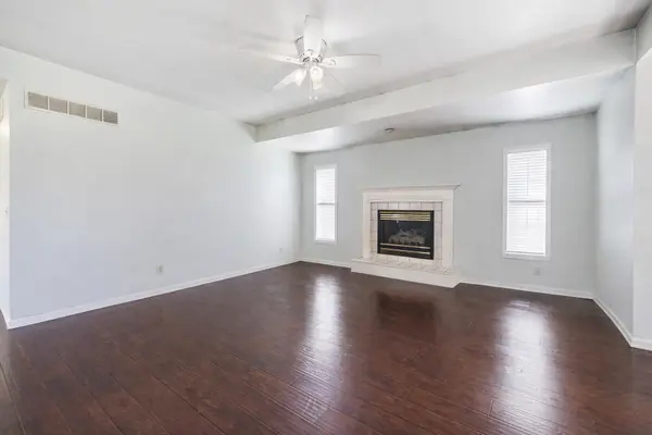 721 High Plains Cir, Maize, KS 67101-9310