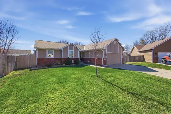 2613 N Parkdale Ct., Wichita, KS 67205