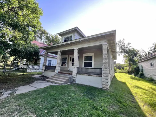 334 N NEW YORK AVENUE, Wichita, KS 67214