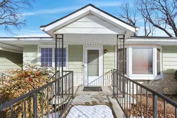 804 W 32nd St N, Wichita, KS 67204