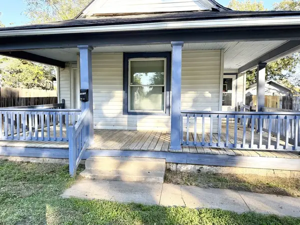 2016 S Market St, Wichita, KS 67211