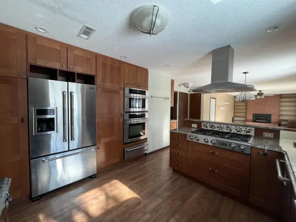 1825 Circle Dr, El Dorado, KS 67042