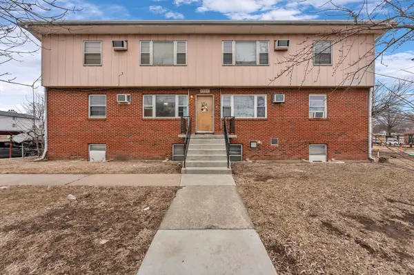 5206 SW 23rd St, Topeka, KS 66614