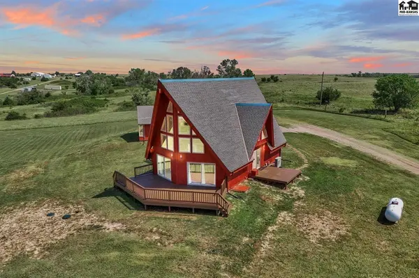 118 Laura Ln,  Brookville,  KS 67425