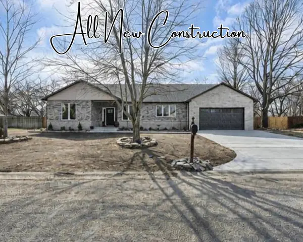 7215 E Ayesbury, Wichita, KS 67226