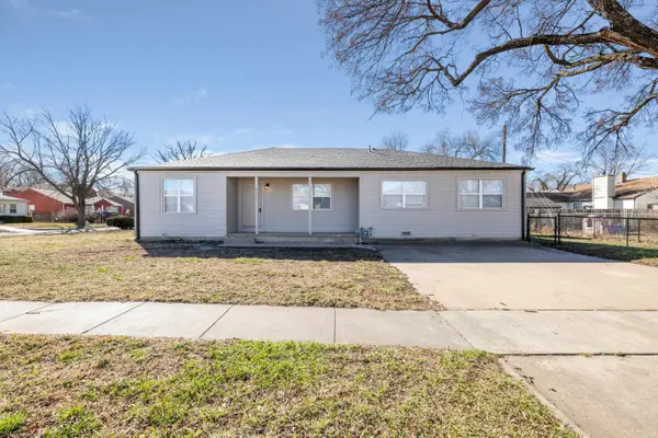 2111 E Random Rd, Wichita, KS 67214