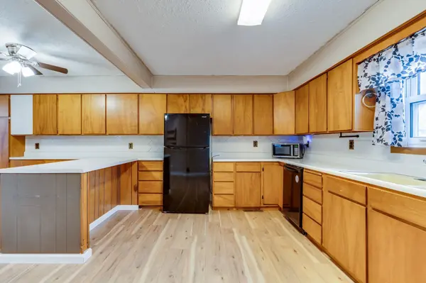 441 N 9th St, Towanda, KS 67144-8800