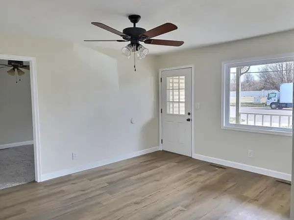157 S Turkle Ave, Haysville, KS 67060