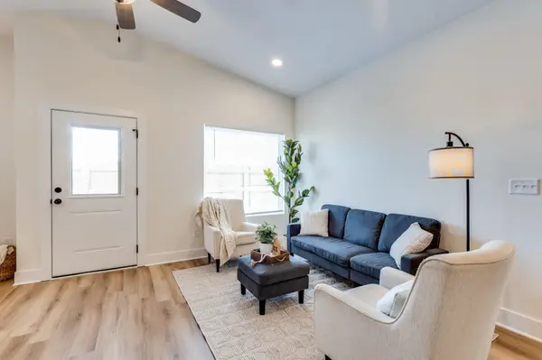 5706 E Bristol St., Bel Aire, KS 67220