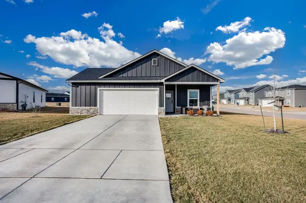 2757 S Cypress Ct, Wichita, KS 67210