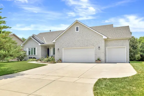 4551 N Fritillary St, Bel Aire, KS 67226