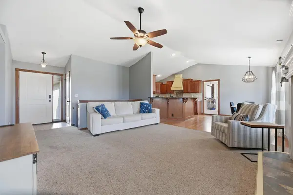 4114 N Parkdale Ct, Maize, KS 67101