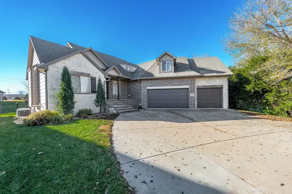 3839 N Lily Ct, Wichita, KS 67101
