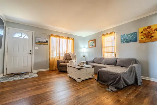 224 N Maynard Ave, Haysville, KS 67060