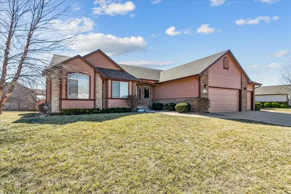 2407 N Flutter Lane,  Wichita,  KS 67228