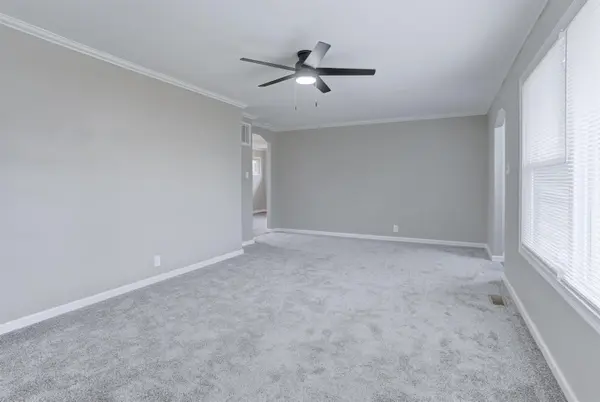 235 Meek Ave, Arkansas City, KS 67005