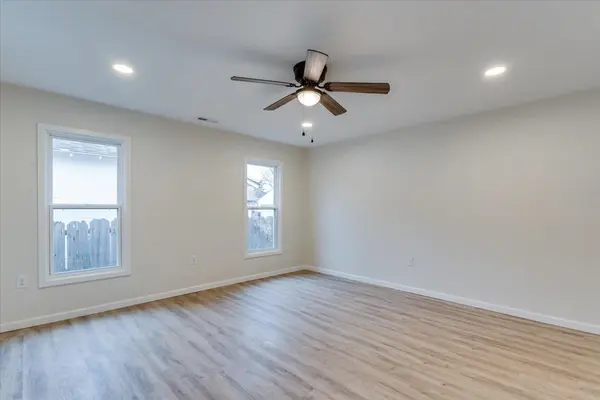 1517 S Greenwood Ave, Wichita, KS 67211