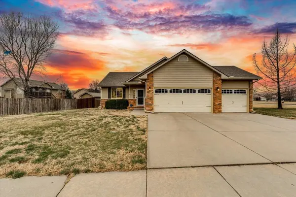 800 S Sunset Cir.,  Andover,  KS 67002-7902