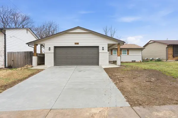 8138 E Boston St, Wichita, KS 67207-3301