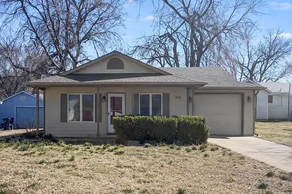 424 S Leonine Rd, Wichita, KS 67213