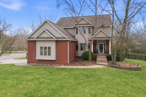 1221 N HICKORY CREEK CT, Wichita, KS 67235