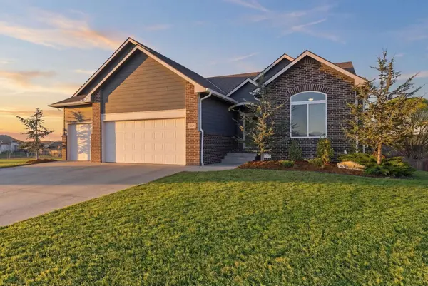 1624 N Bellick Ct, Wichita, KS 67235