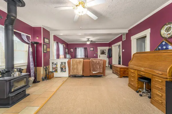 515 W Olive, El Dorado, KS 67042