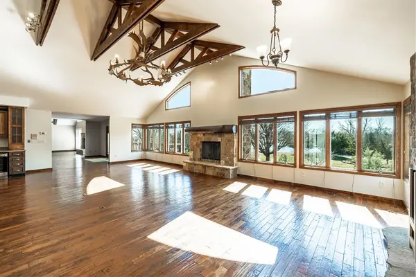 8638 Lost Lake, Andover, KS 67002