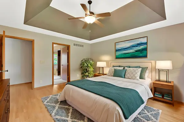 2501 N Fox Run, Wichita, KS 67226
