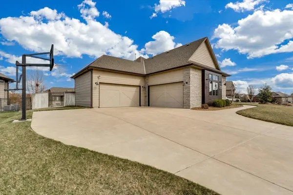 13906 E Rockhill St, Wichita, KS 67230