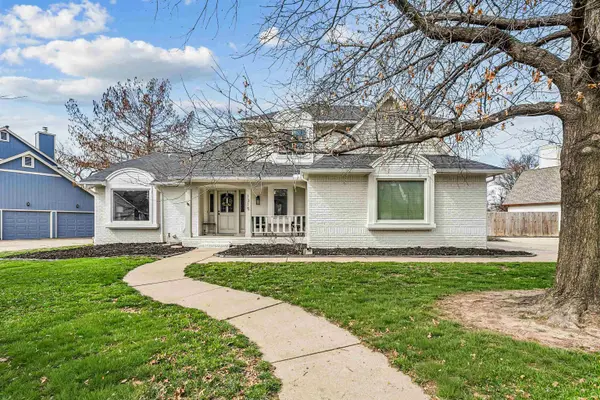 1315 N Rutland Cir, Wichita, KS 67206