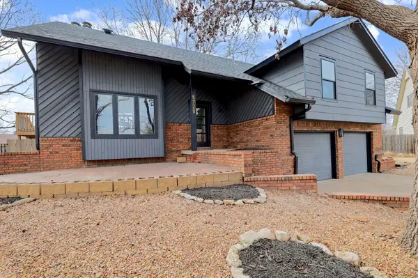6729 W LOCONIA CIR., Wichita, KS 67209