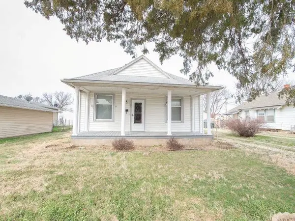 305 N Main St,  Hillsboro,  KS 67063