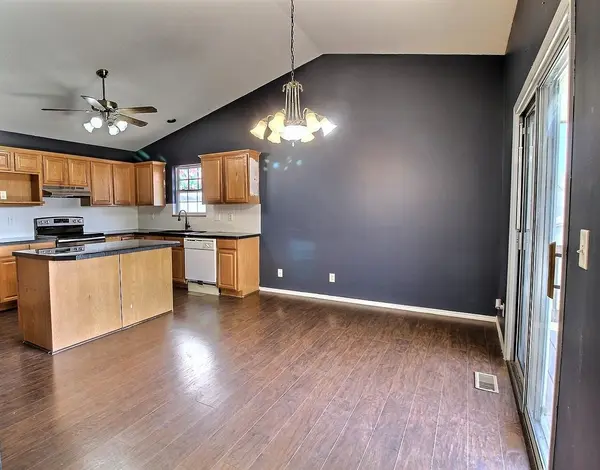 11329 W Carr Ct, Wichita, KS 67209