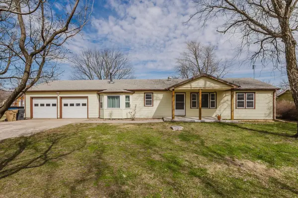 314 W Virginia,  Andover,  KS 67002