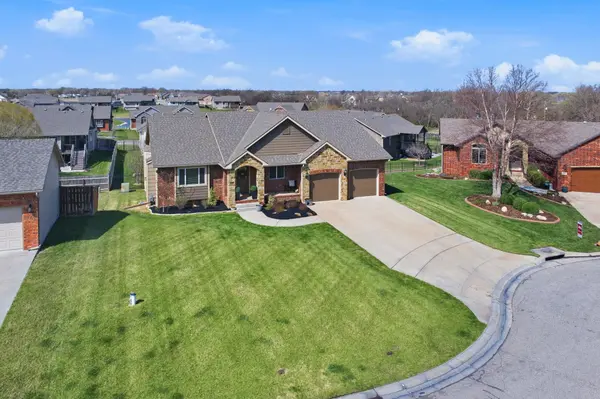 12612 E Cherry Creek St, Wichita, KS 67207