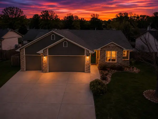 8609 E Millrun, Wichita, KS 67226