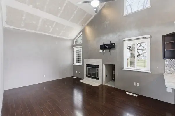 2021 N Broadmoor, Wichita, KS 67206