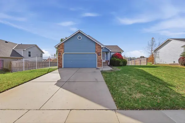 705 S Westview Cir,  Andover,  KS 67002-9336