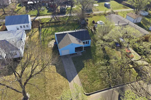 320 S Prospect St, Clearwater, KS 67026