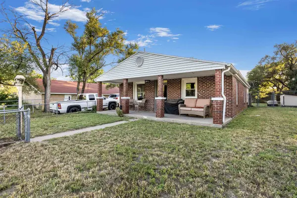 1125 N Meridian Ave, Wichita, KS 67203