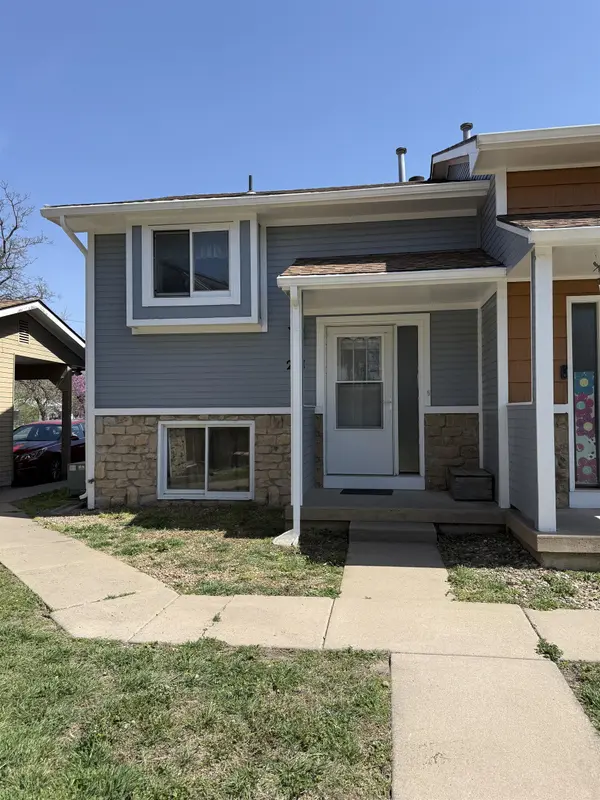3210 S Handley St,  Wichita,  KS 67217