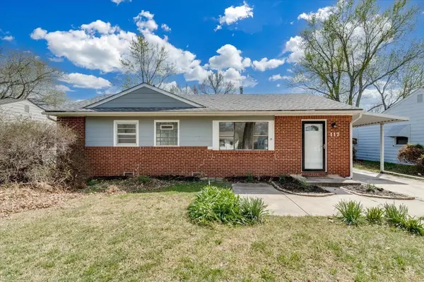 117 E Springdale, Derby, KS 67037