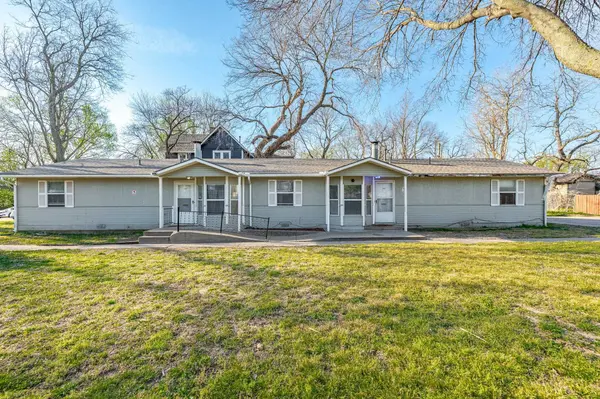 1131 N Carlos, Wichita, KS 67203