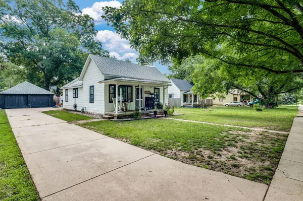 506 S Central,  Mulvane,  KS 67110