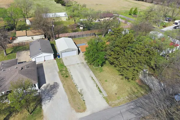 235 S Norris St, Benton, KS 67017